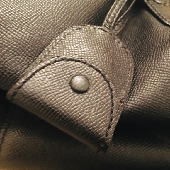 CHANEL XXL 100% AUTH leather Boston travel/gym bag - Picture 10 of 14